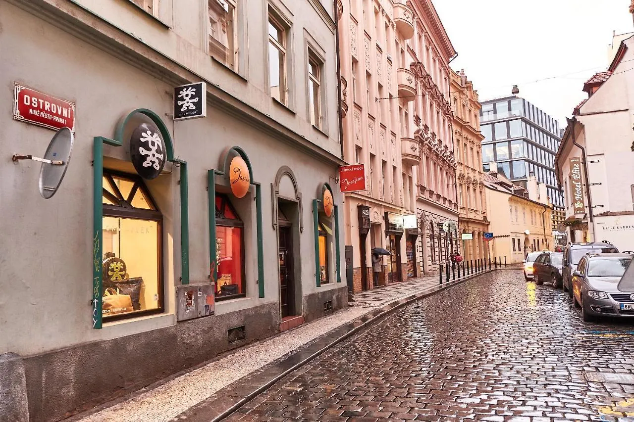 Old Town Square Royal Apartment Prag